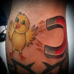 Chick magnet by Paul Spatola (via IG -- paulspatolatattoo) #paulspatola #magnet #magnettattoo