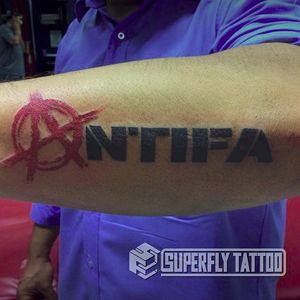 Antifa tattoo by Renat Mercyful (via IG -- superflytat2) #RenatMercyful #antiracist #antiracisttattoo #antiracism #antiracismtattoo