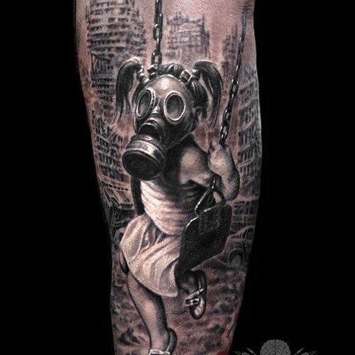 Post-apocalyptic Gas Masked Girl Tattoo by Javier Antunez @Tattooedtheory #JavierAntunez #Tattooedtheory #Blackandgrey #Realistic #Girltattoo