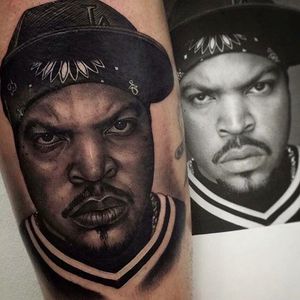 Full shot of the Ice Cube portrait tattoo by Juande Gambin. #juandegambin #portraittattoos #icecube