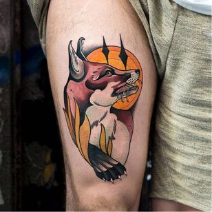 Tatuaje de zorro con estilo de Leah Tattoos #LeahTattoos #neotradicional #zorro