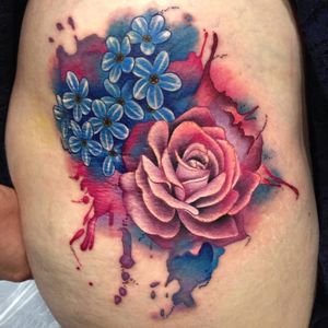 Floral tattoo by Amy Autumn #AmyAutumn #rose #flower #realism #colour #floral