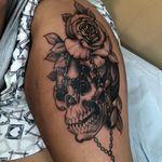 An amazing black and grey skull a rose on top by Chad Lenjer (IG—challenjer). #blackandgrey #ChadLenjer #neotraditional #rose #skull