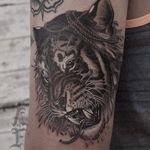Tiger head by Antony Flemming #AntonyFlemming #blackandgrey #whiteink #realistic #realism #Japanese #mashup #tiger #junglecat #cat #rope #tigerhead #tattoooftheday