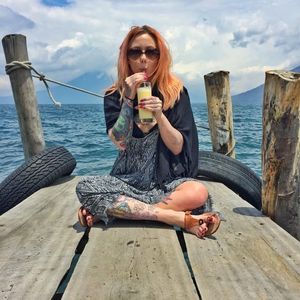 Nice chill vibes with Megan Massacre out on the water. #MeganMassacre #tattooartist #tattoomodel #nyink #realitytv #megandreamtattoo #meganmassacrecontest #meganmassacretattoo #travel #travelpic