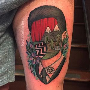 Twin Peaks tattoo by Keely Rutherford. #twinpeaks #KeelyRutherford #newtraditional #neotraditional #zigzag