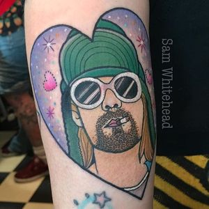 Kurt Cobain tattoo by Sam Whitehead. #SamWhitehead #girly #cute #kurtcobain #nirvana #heart #music