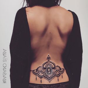 Mehndi inspired tattoo by Anais Chabane #AnaisChabane #ornamental #mehndi #mehndiinspired #jewel