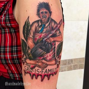 The Saw is Family Leatherface Tattoo by Mike @Handmadebymike #Leatherface #Leatherfacetattoo #TexasChainsawMassacre #serialkiller #killertattoo #horror #thriller #darktattoos #TheTexasChainsawMassacre