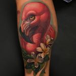 This is the start of a Hawaiian leg sleeve that we can't wait to see when completed. (Via IG - timmy_b_413) #timmyb #newschool #newskool #color #surrealism #bird #flamingo #flowers