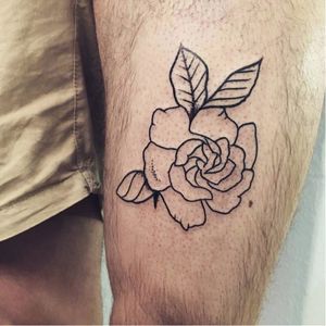 Beautiful gardenia tattoo by Jen Von Klitzing #gardenia #flowertattoo #linework #blackwork #JenVonKlitzing #botanicaltattoo #botanical