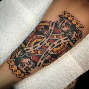 Traditional Kings piece by Phil DeAngulo #PhilDeAngulo #color #traditional #king #tattoooftheday