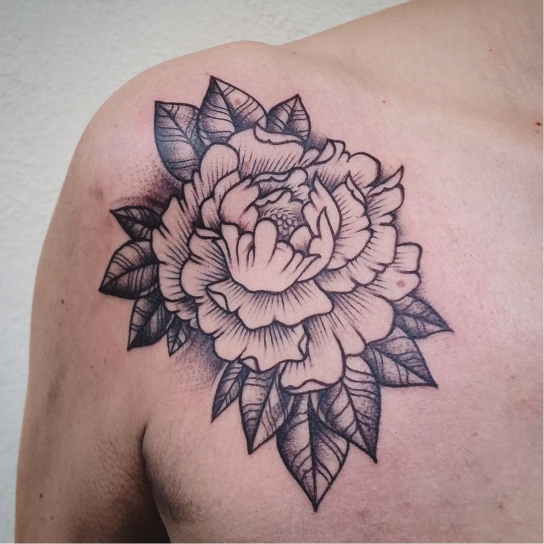 tatuaggio peonia