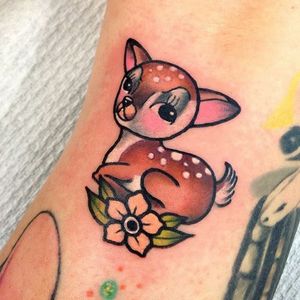 When it doubt- go with something sickeningly cute. (via IG- @missquartz) #filler #tinytattoos #traditional #banger #deer