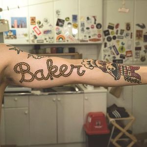 Baker rope tattoo by Woohyun Heo #WoohyunHeo #rope #traditional #lettering #baker (Photo: Instagram)