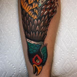 Tatuaje de faisán por Alex Zampirri #faisán #tatuaje de faisán #tradicional #tatuaje tradicional #oldschool #artista tradicional #AlexZampirri