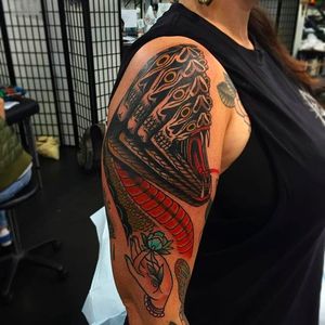 Snake Heads Tattoo by James McKenna via Instagram @J__Mckenna #JamesMcKenna #Traditional #Neotraditional #Opticalillusion #Fremantle #WesternAustralia #Snakehead #Snaketattoo