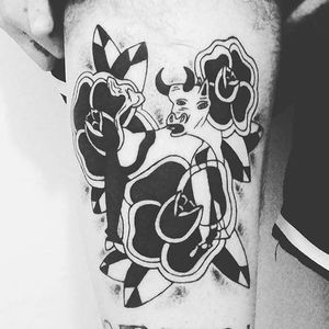 I never knew how much Picasso loved bulls. By Freda People Tattoo (via IG -- fredapeopletattoo) #fredapeopletattoo #cubist #picasso