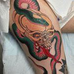 A snake slithering through a skull by Stace Forand (IG—waterstreetphantom). #experimental #Irezumi #Japanese #skull #snake #StaceForand #TheWaterstreetPhantom