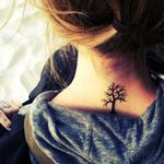 Leafless tree tattoo, via Pintrest #leaflesstree #tree #noleaves #fall #nature #blackwork