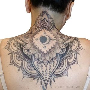 Mandala Inspired by Justine Serebrin (via IG-earthaltarstudio) #artist #tattooartist #spiritual #ceremony #readings #JustineSerebrin #EarthAltarStudio