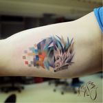 Hedgehog tattoo by Lesha Lauz. #pixel #hedgehog #animal #flower #leshalauz