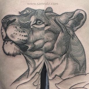 Tatuaje de Leona por Sam Rulz #IllustrativeTattoos #Illustrative #Etching #Illustration #Blackwork #SamRulz #lion #lioness