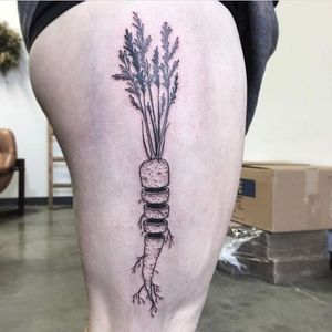 Sliced carrot tattoo by A. Junko Osaki aka a Junkysock #AJunkoOsaki #AJunkysock #lineworktattoo #blackworktattoo #dotworktattoo #illustrative #carrottattoo #foodtattoos #naturetattoo #tattoooftheday