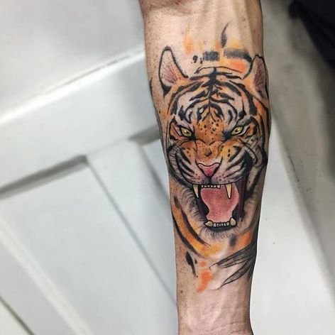 Tatuaje de tigre por Felipe Mello #tiger #watercolortiger #watercolor #sketch #watercolorskitch #watercolorartist #brazilianartist #FelipeMello