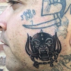 Motorhead tattoo by Dan Smith #DanSmith #musictattoo #Motorhead #lemmy #skull #chains #horns