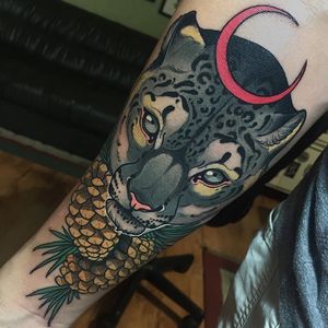Leopard Tattoo by Alejandro Lopez #leopard #leopardtattoo #neotraditional #neotraditionaltattoo #neotraditionaltattoos #neotraditonalartist #AlejandroLopez