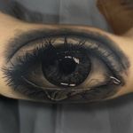 Realistic eye by Franky Lozano #FrankyLozano #eyetattoos #blackandgrey #realism #realistic #hyperrealism #eye #crying #tears #iris #eyelashes