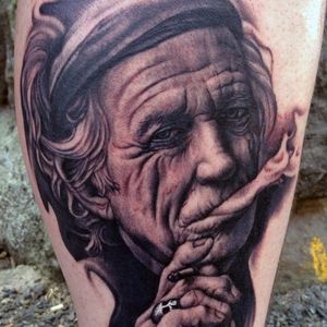 Keith Richards portrait by Bob Tyrrell #BobTyrrell #blackandgrey #portrait #realism #realistic #hyperrealism #KeithRichards #rockandroll #smoking #Rollingstones #music #cigarette #musictattoo #tattoooftheday