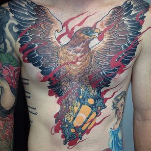 Tatuaje de pájaro de Hamish Mclauchlan #bird #neotraditionalbird #neotraditionalanimal #animal #neotraditional #HamishMclauchlan