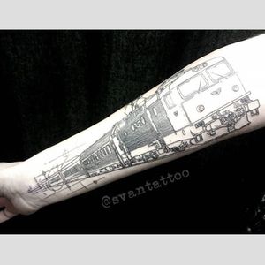 Linework train tattoo by Svan. #train #metro #subway #linework #blackwork