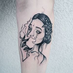 Woman smoking tattoo by Jen Tonic. #cigarette #smoking #smoke #blackwork #jentonic