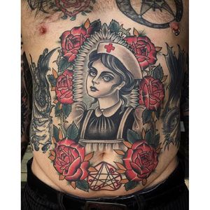 Awesome stomach piece by @chelsearhea #ChelseaRhea #ladyhead #traditional