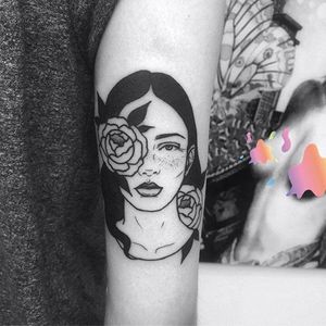 Freckles by Lydia Marier (via IG-lmariera) #illustrative #blackink #ladyhead #girlsgirlsgirls #LydiaMarier