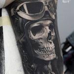 Black and grey skull realism by Sergey Butenko #SergeyButenko #blackandgrey #skull #pilot #aviator #realism #tattoooftheday