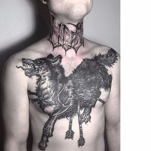 Tatuaje de lobo por Kristina Darmaeva #KristinaDarmaeva #blackwork #wolf