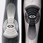 The Seeing Eye by Kamil Czapiga #KamilCzapiga #blackwork #linework #dotwork #abstract #pattern #ornamental #tribal #eye #light #tattoooftheday