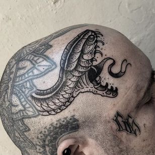 Tatuaje de serpiente por Luca Cospito #snake #blackwork #blackworkartist #blackink #darkart #darkartist #spanishartist #LucaCospito
