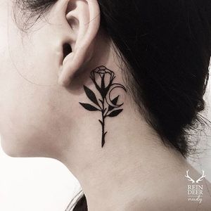 Rose and crescent moon behind the ear blackwork tattoo by Nudy. #Nudy #crescentmoon #crescent #moon #behindtheear #rose