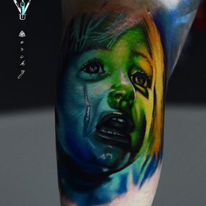 You can really feel the emotion in this little girl's tears. Tattoo by Gorsky Tattoos. #DamianGorski #GorskyTattoos #colorrealism #realism #hyperrealism #tears #girl