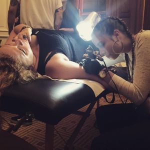 Tattoo artist Favry working her magic #artist #tattooartist #favry
