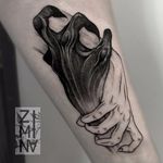 Blackwork tattoo by Zhenya Zimina #blackwork #btattooing #hand #hands #holdinghands #zhenyazimina #blckwrk #darkartist