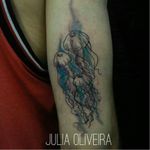 #aguaviva #jellyfish#JuliaOliveira #TatuadorasDoBrasil #TalentoNacional #blackwoek #pontilhismo #dotwork #brasil