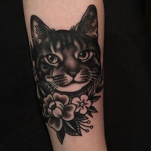 Kit Kat by Becca Genne Bacon (via IG-beccagennebacon) #cat #cattoo #pets #petportrait #traditional #realism #surrealism #blackink
