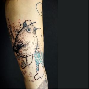 Fun bird tattoo by Köfi #Köfi #graphic #contemporary #bird #blueink