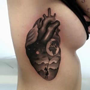 Anatomical heart tattoo #anatomicalhearttattoo #doubleexposuretattoo #blackandgreytattoos #GabrielePais